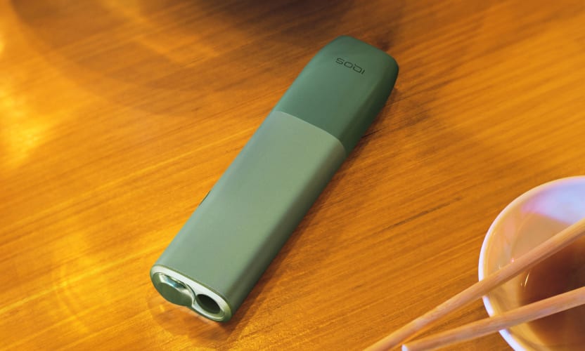IQOS ILUMA ONE w kolorze Moss Green